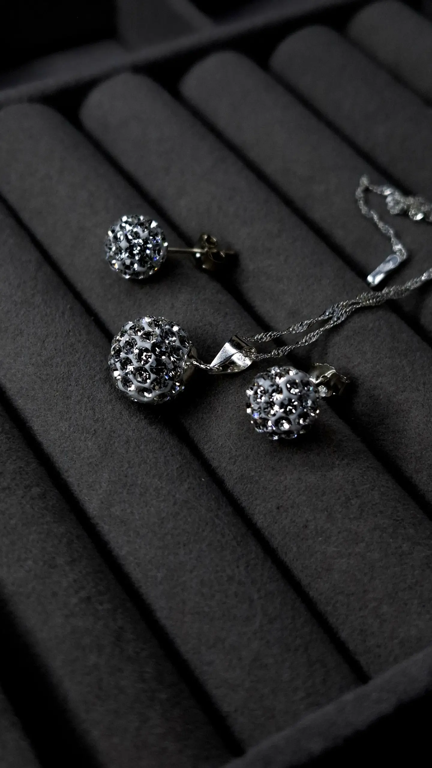 Conjunto Strass 10 mm y 8 mm 2