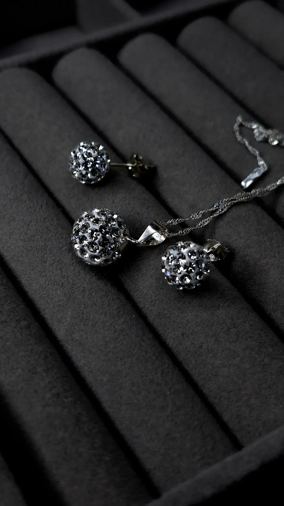 Conjunto Strass 10 mm y 8 mm 2
