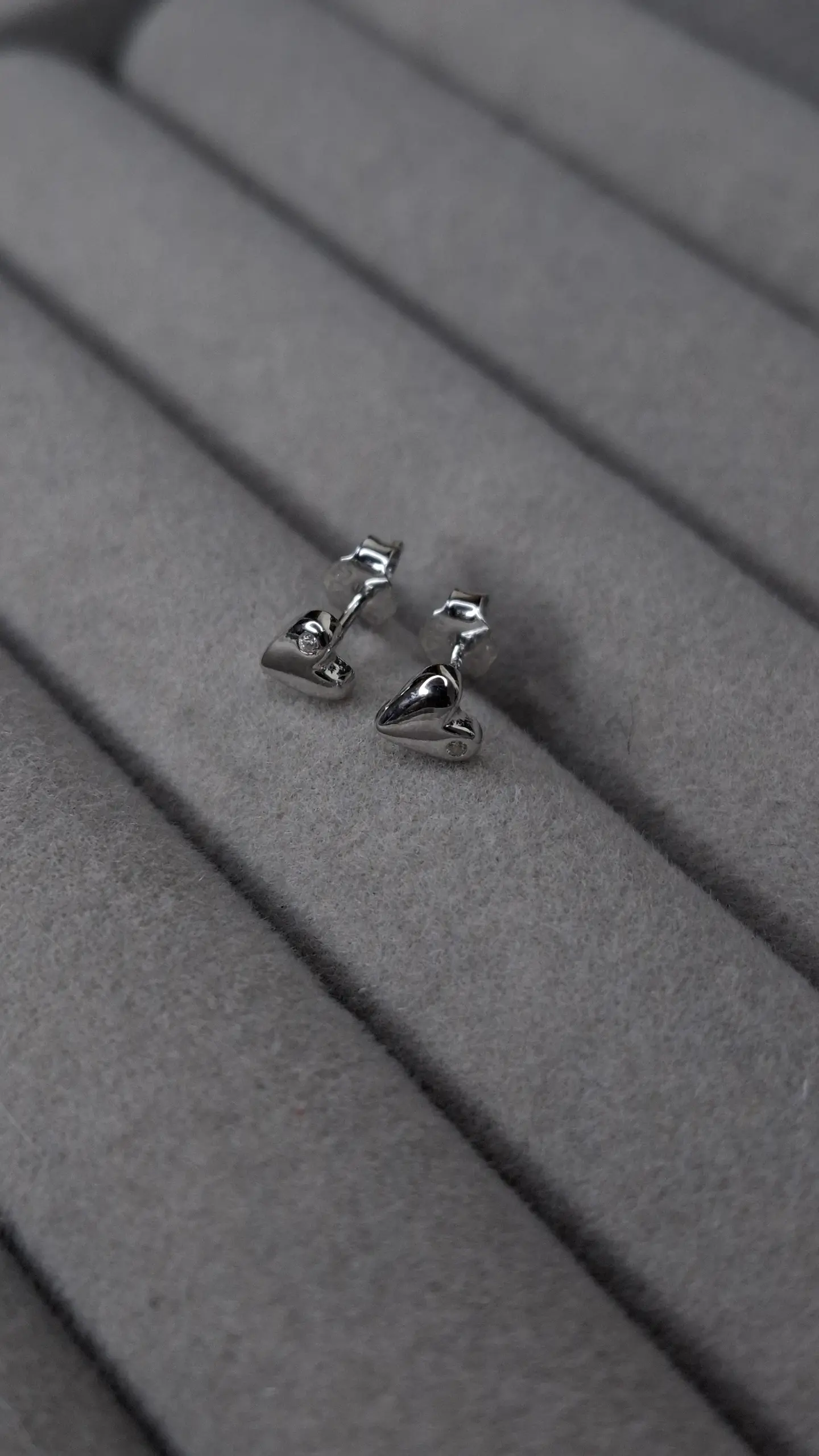 Aros Corazón Pulido con Circón 1