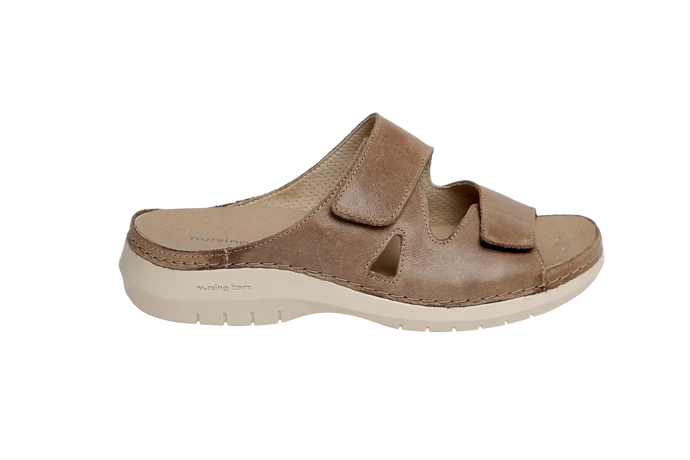 Sandália Comfy CRAVO 4