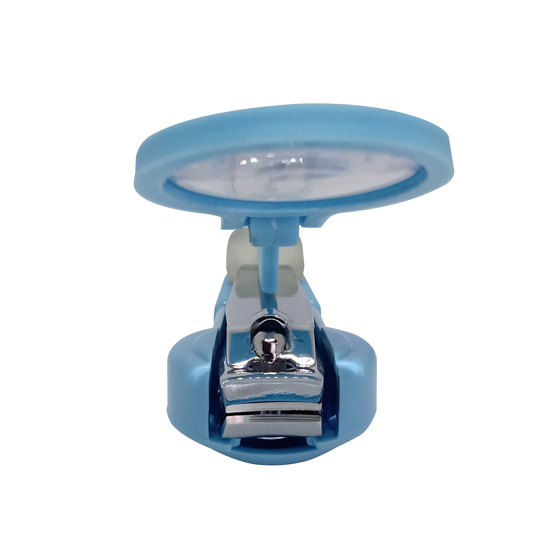 Cortauñas con Lupa 2