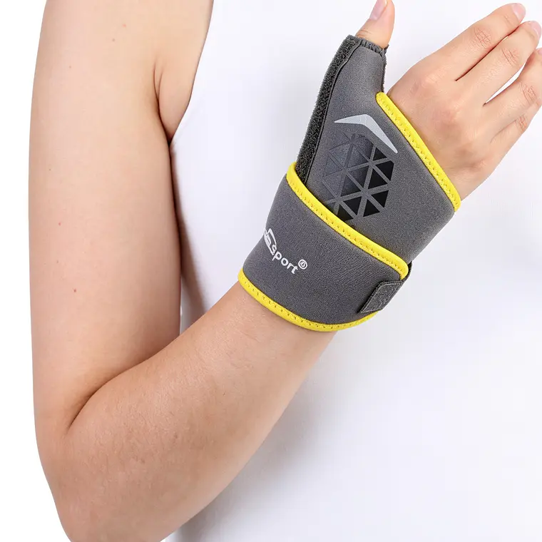MUÑEQUERA SPORT - BLUNDING 1