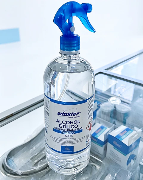 ALCOHOL ETILICO DESNATURALIZADO TECNICO 95% C/GATILLO 1LITRO - WINKLER