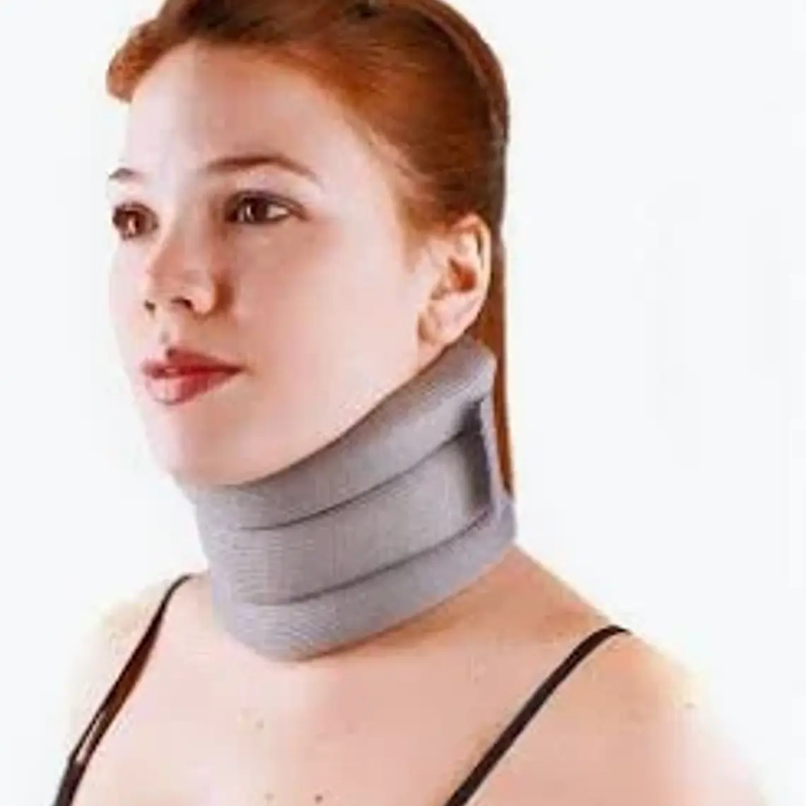 CUELLO BLANDO CON COSTURA GRIS - TALLA M 1
