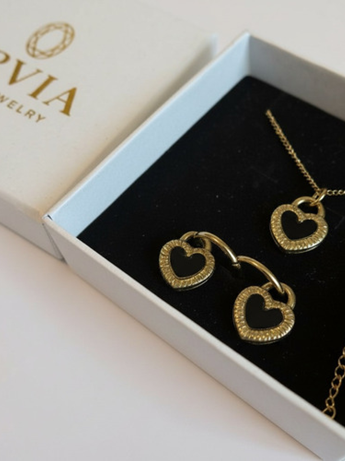 Set Collar Y Aros Corazon Con Oro 18 Acero Inoxidable Orvia 1