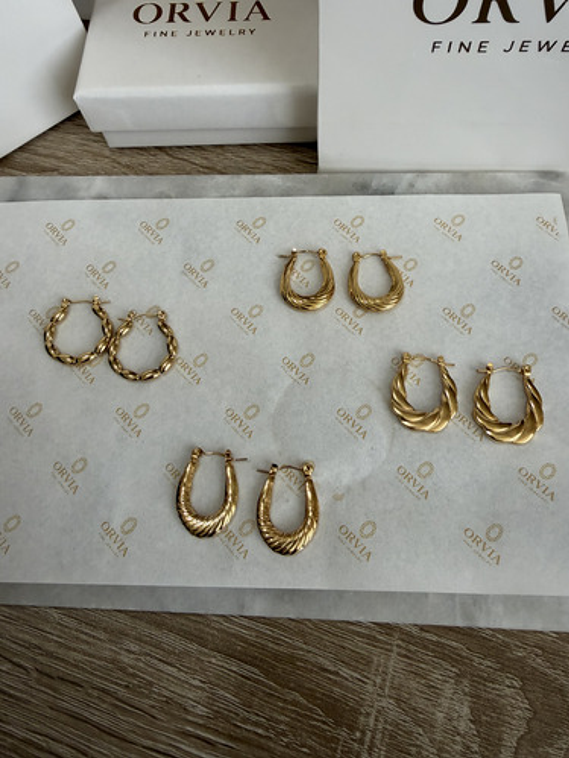 Aros Argollas De Acero Inoxidable Chapado En Oro 18k Orvia 9