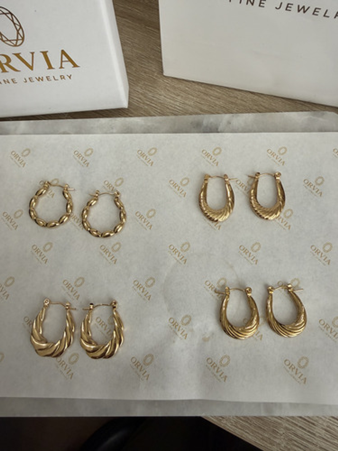 Aros Argollas De Acero Inoxidable Chapado En Oro 18k Orvia 13