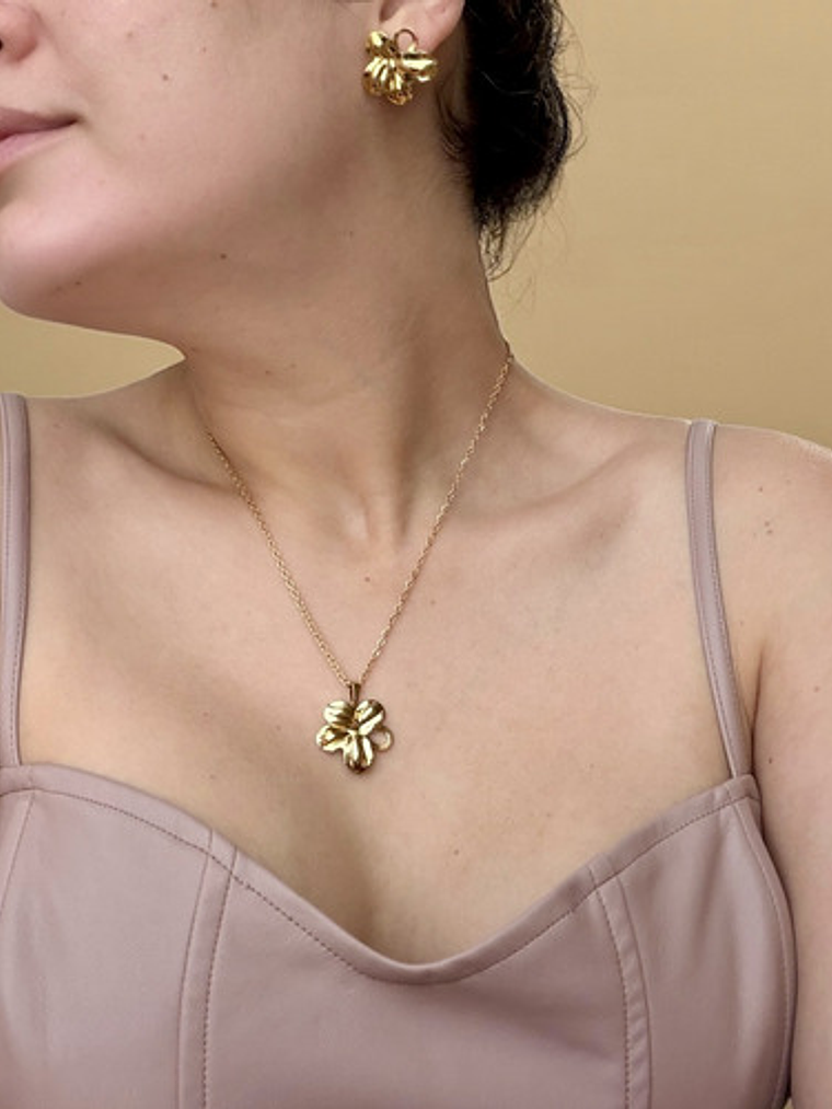 Collar +  Aros Flor Oro 18 Acero Inoxidable Orvia Regalo 2