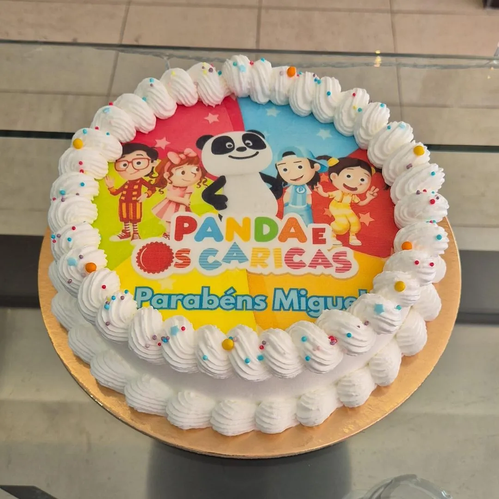 Bolo Foto Panda e os Caricas