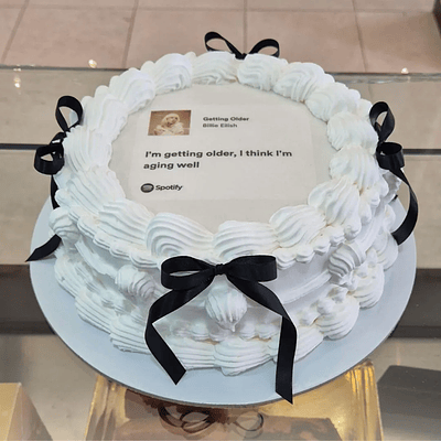 Bolo Vintage c/ Foto e Laços