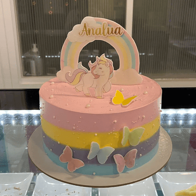 Bolo Unicórnio Colorido