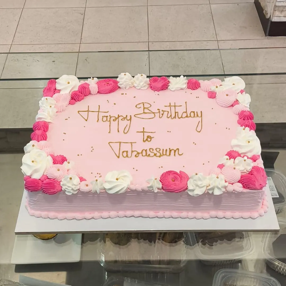 Bolo Retangular Tons de Rosa