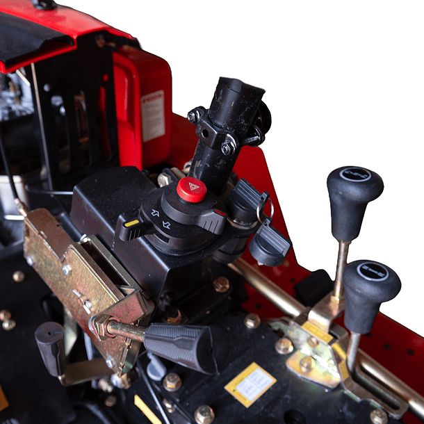 Tractor OSLO® TRACTHOR EXPERT 4X4 Diésel 18 HP 10