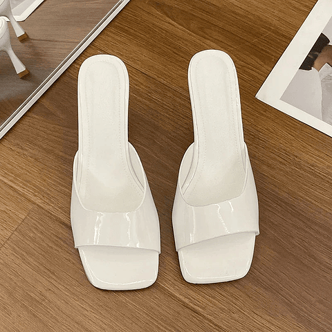 Eleanor- Classic Block Heels