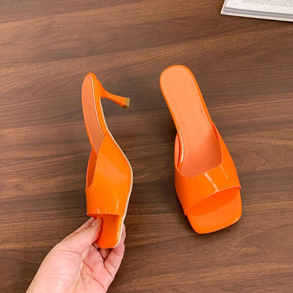 Eleanor- Classic Block Heels 10