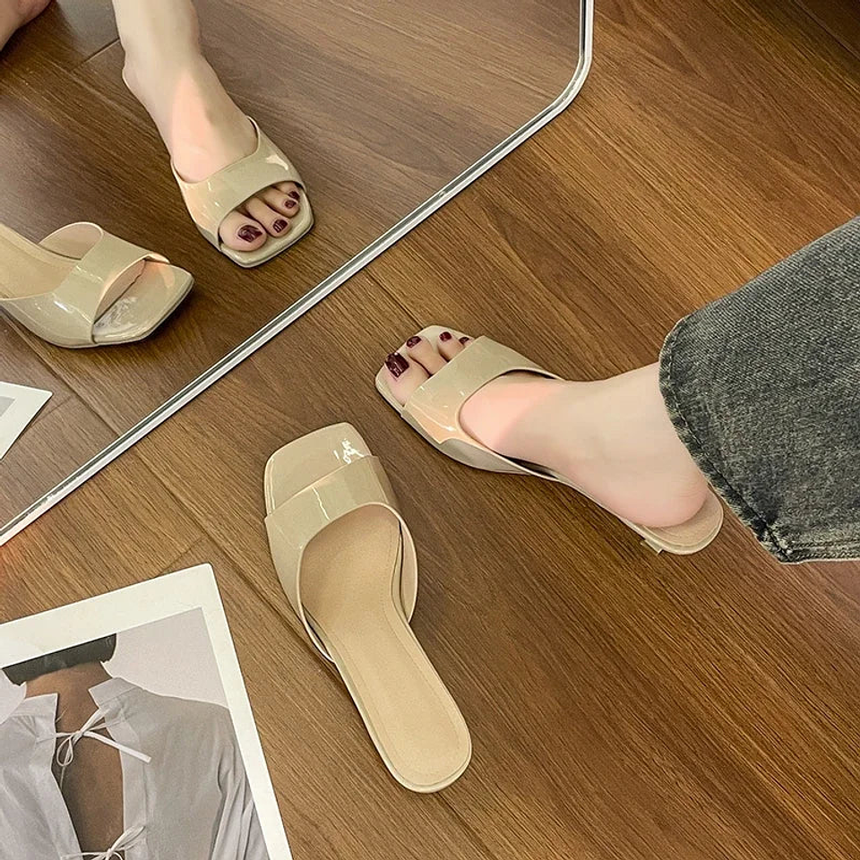 Eleanor- Classic Block Heels 21