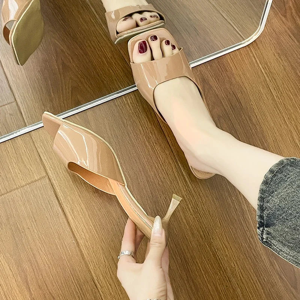 Eleanor- Classic Block Heels 28