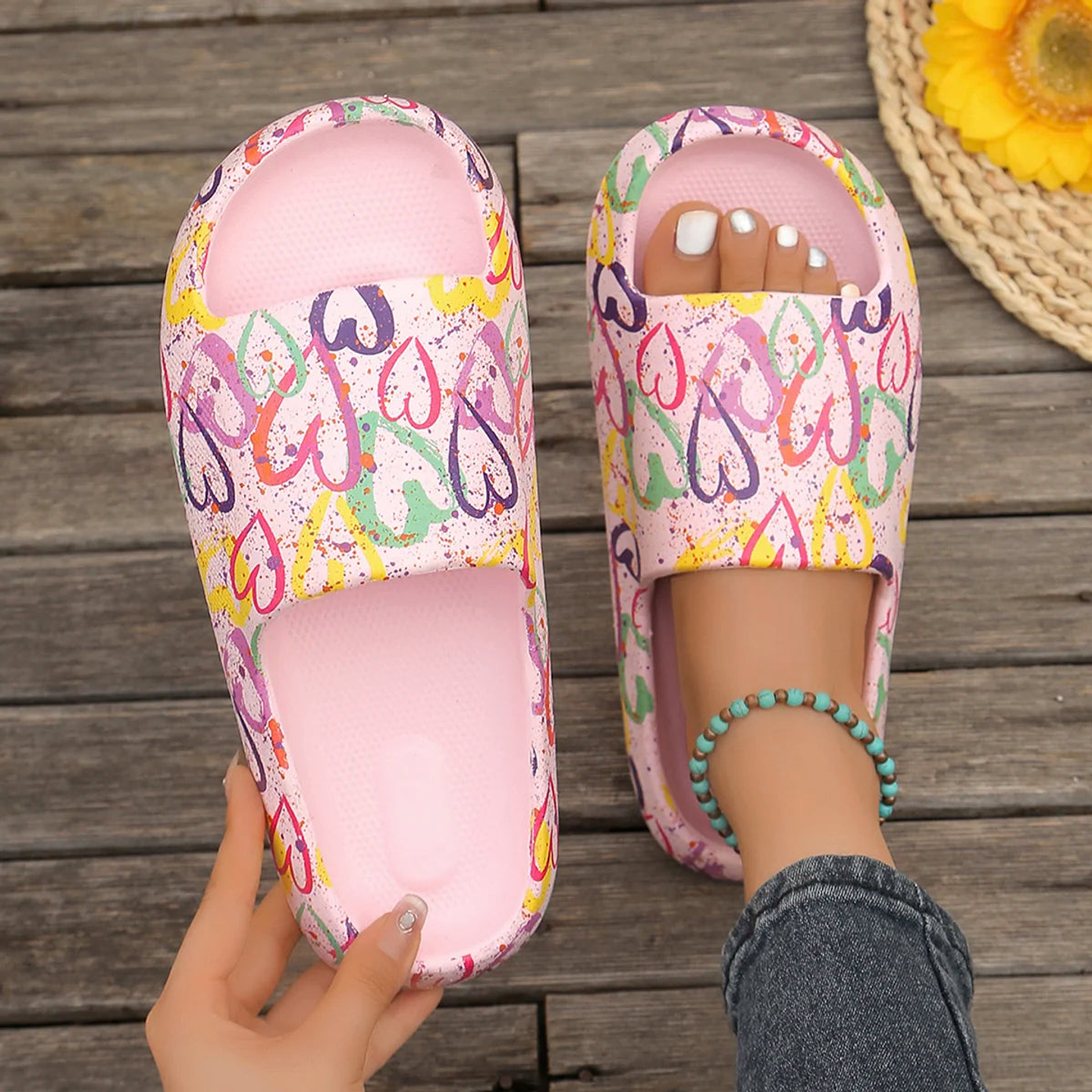 Naomi- Graffiti Love Slides 2