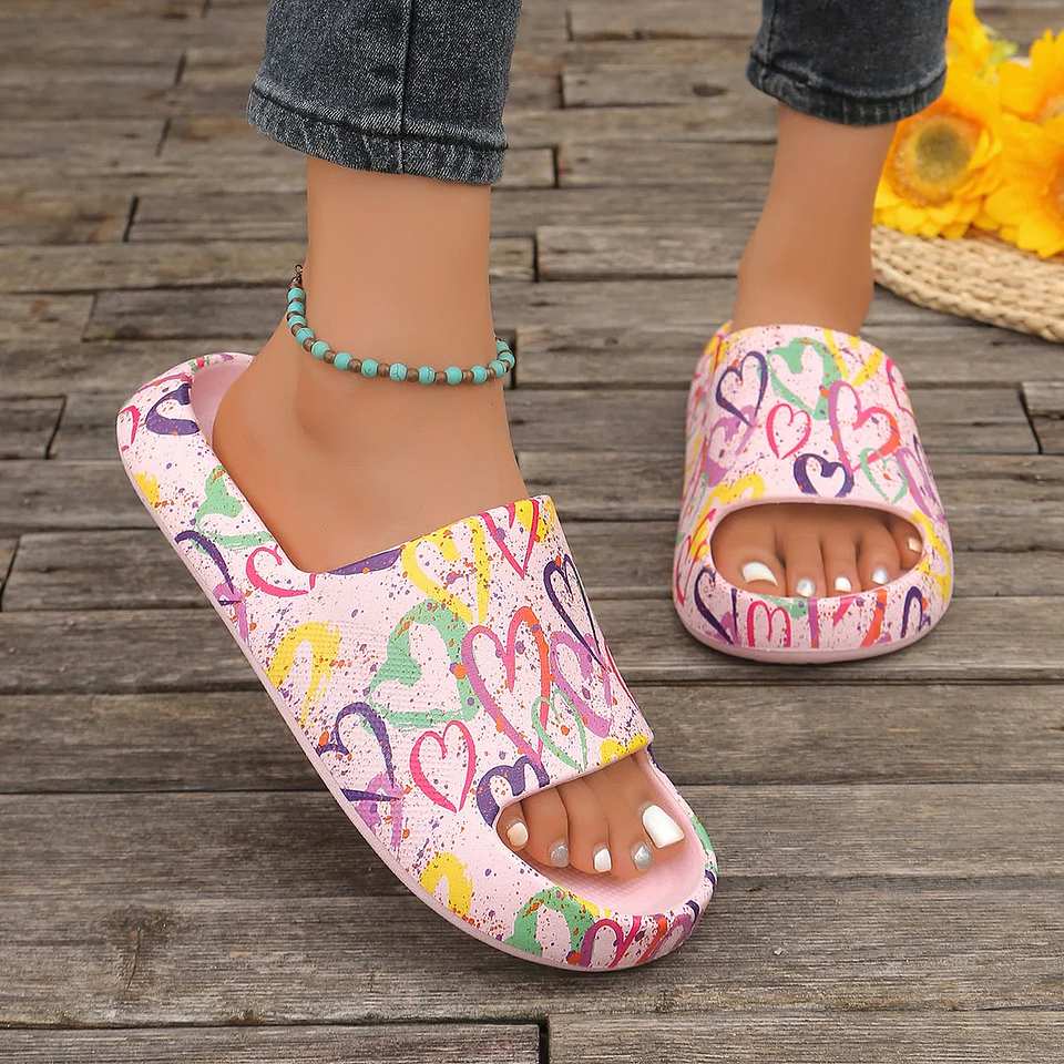 Naomi- Graffiti Love Slides 4