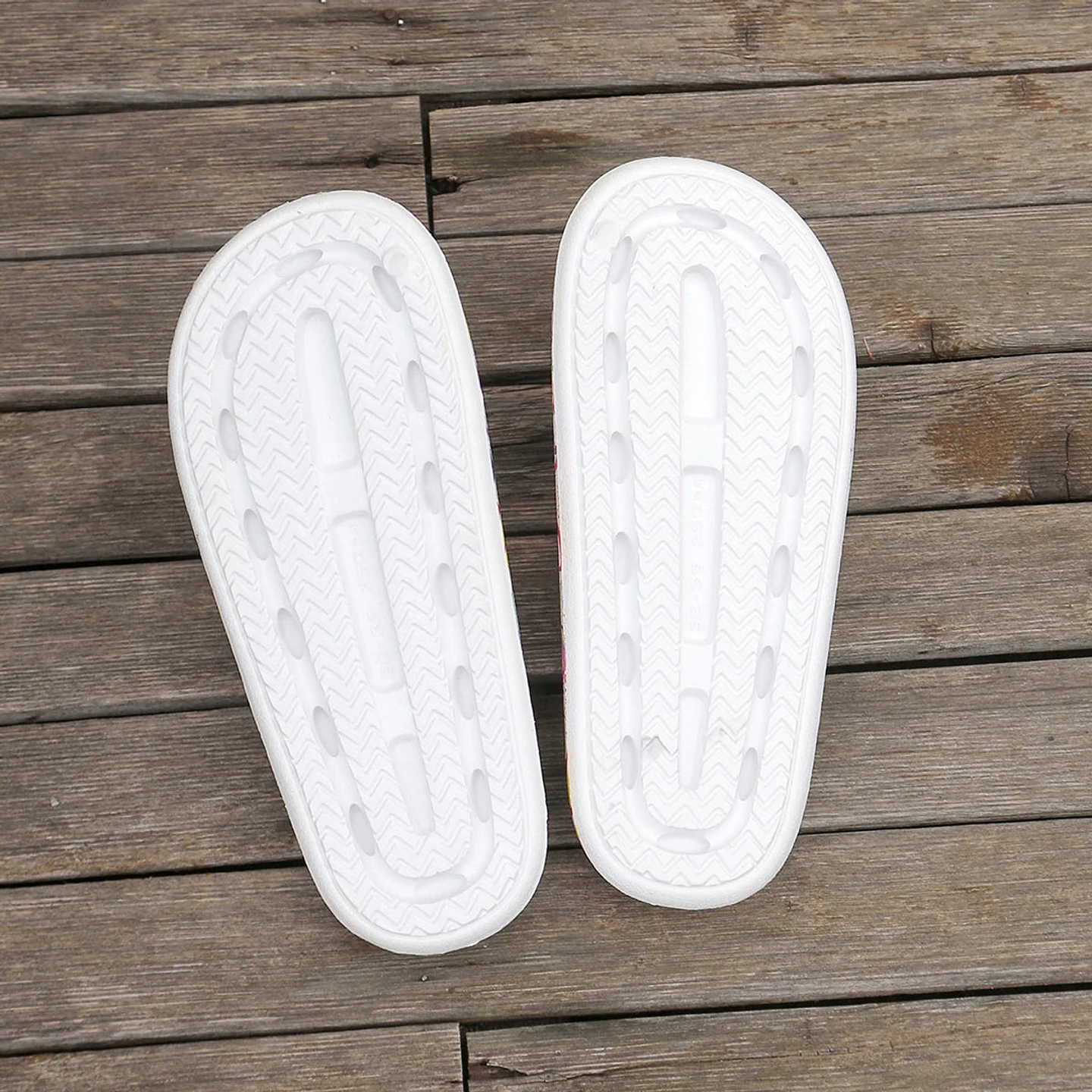 Naomi- Graffiti Love Slides 13