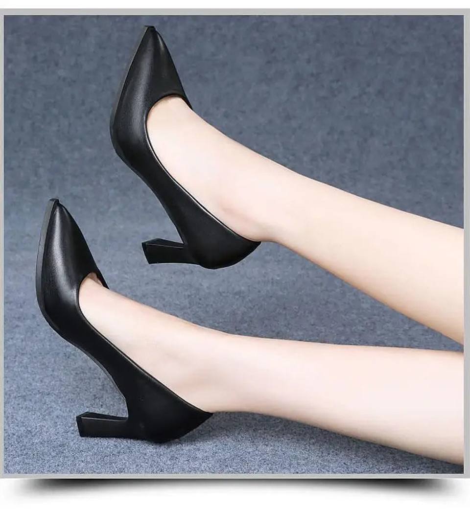 Chloe-  Soft Step Work Pumps 18