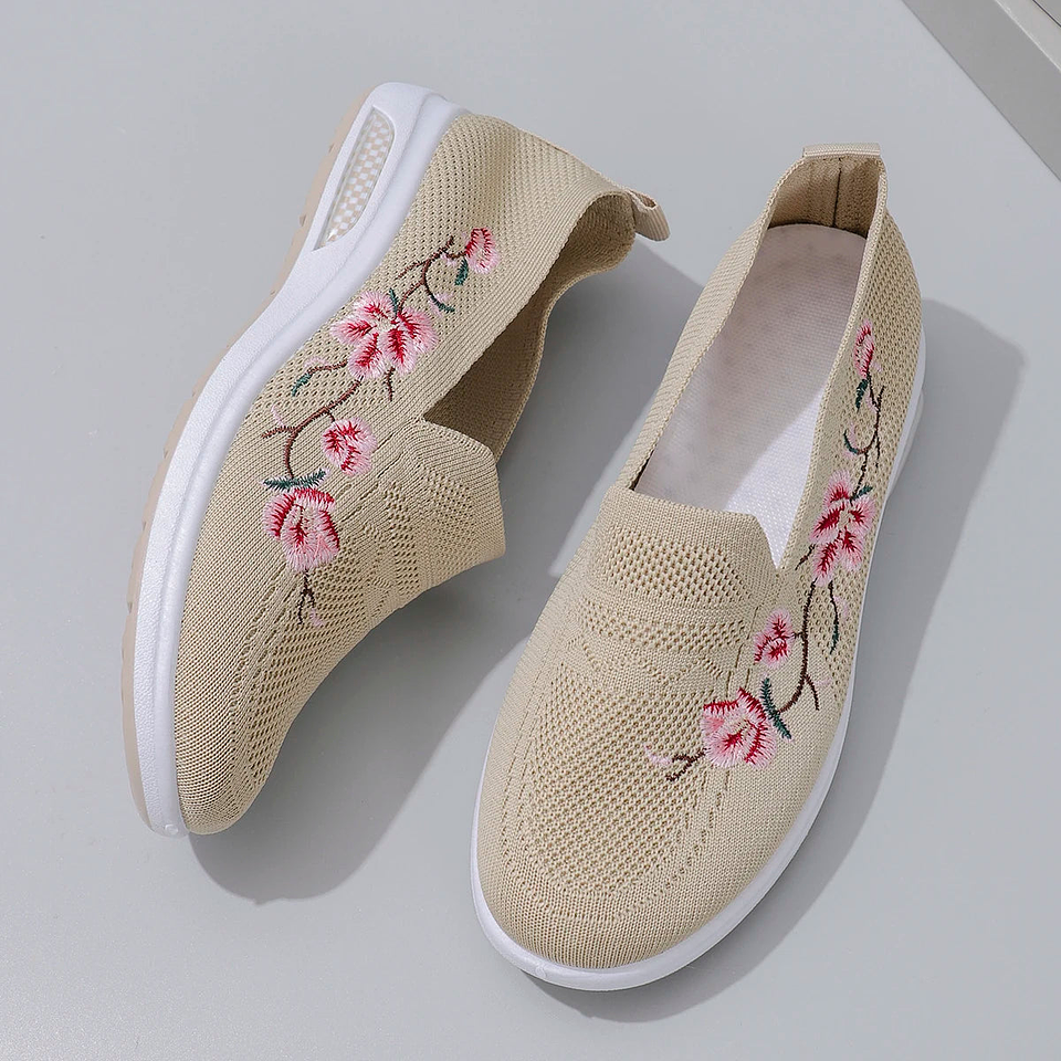 Eve- Mesh Flat Sneakers 16