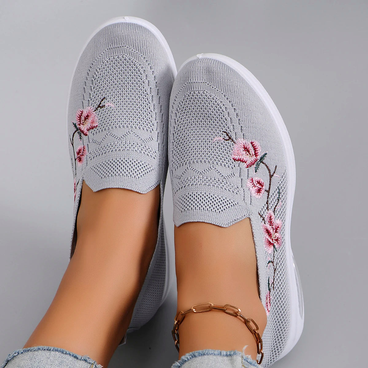 Eve- Mesh Flat Sneakers 18