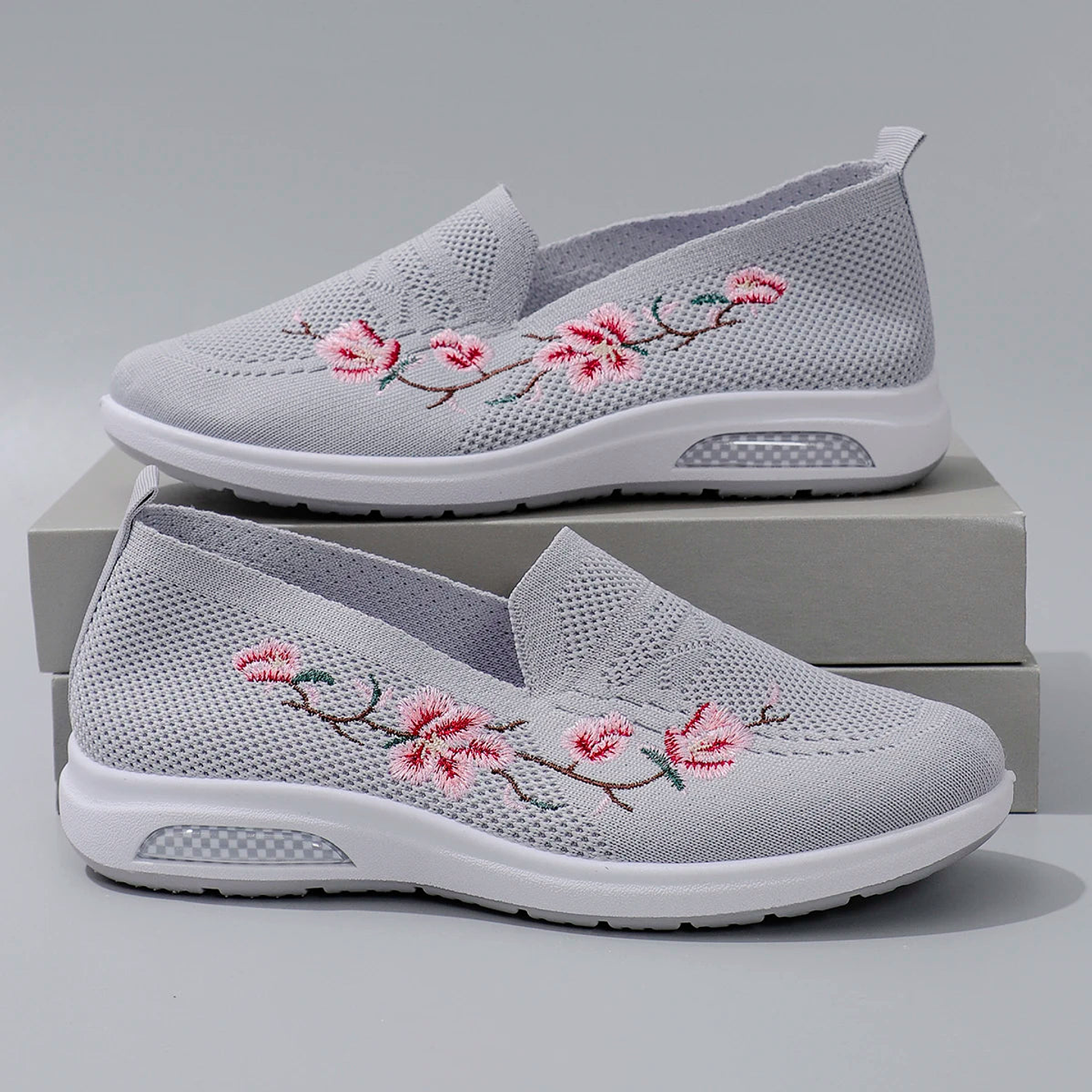 Eve- Mesh Flat Sneakers 21