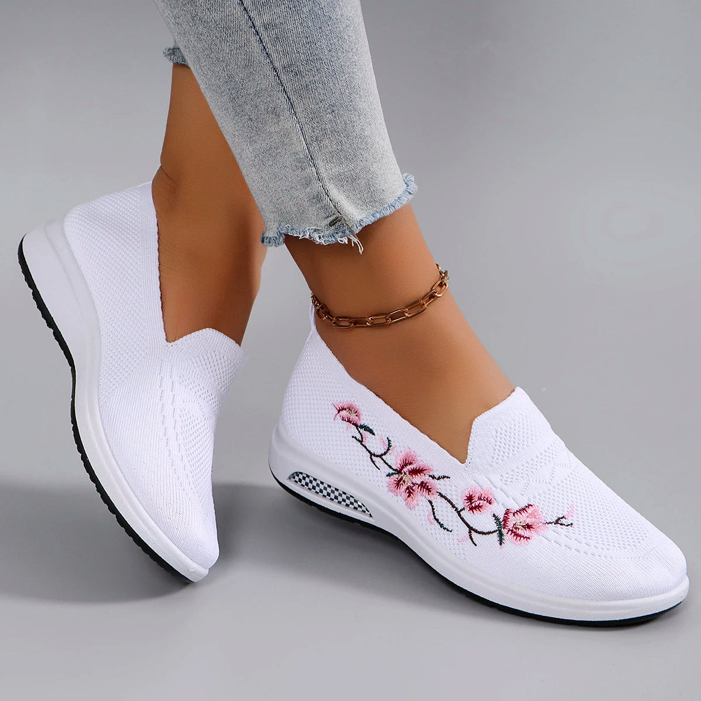 Eve- Mesh Flat Sneakers 36