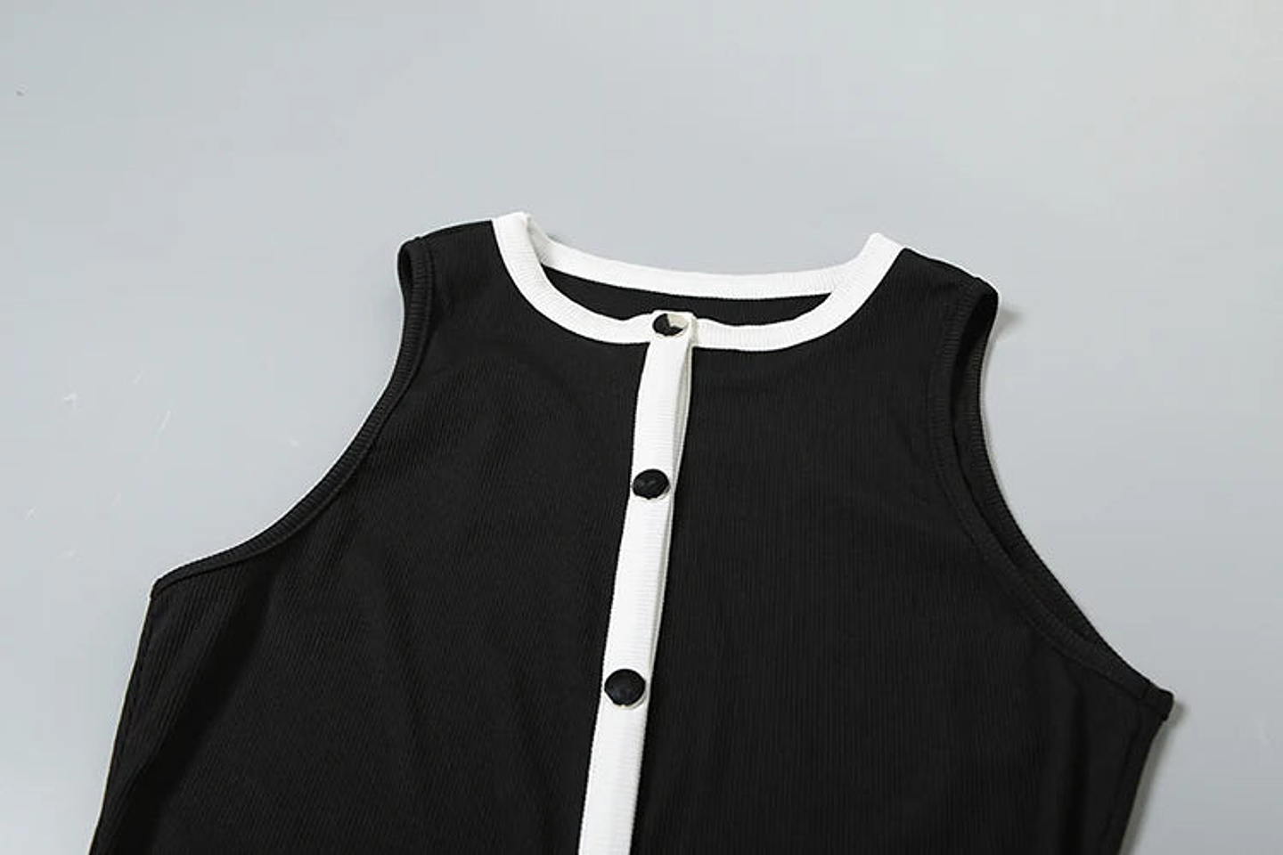 Fox- Sleeveless Two-Piece Set 11