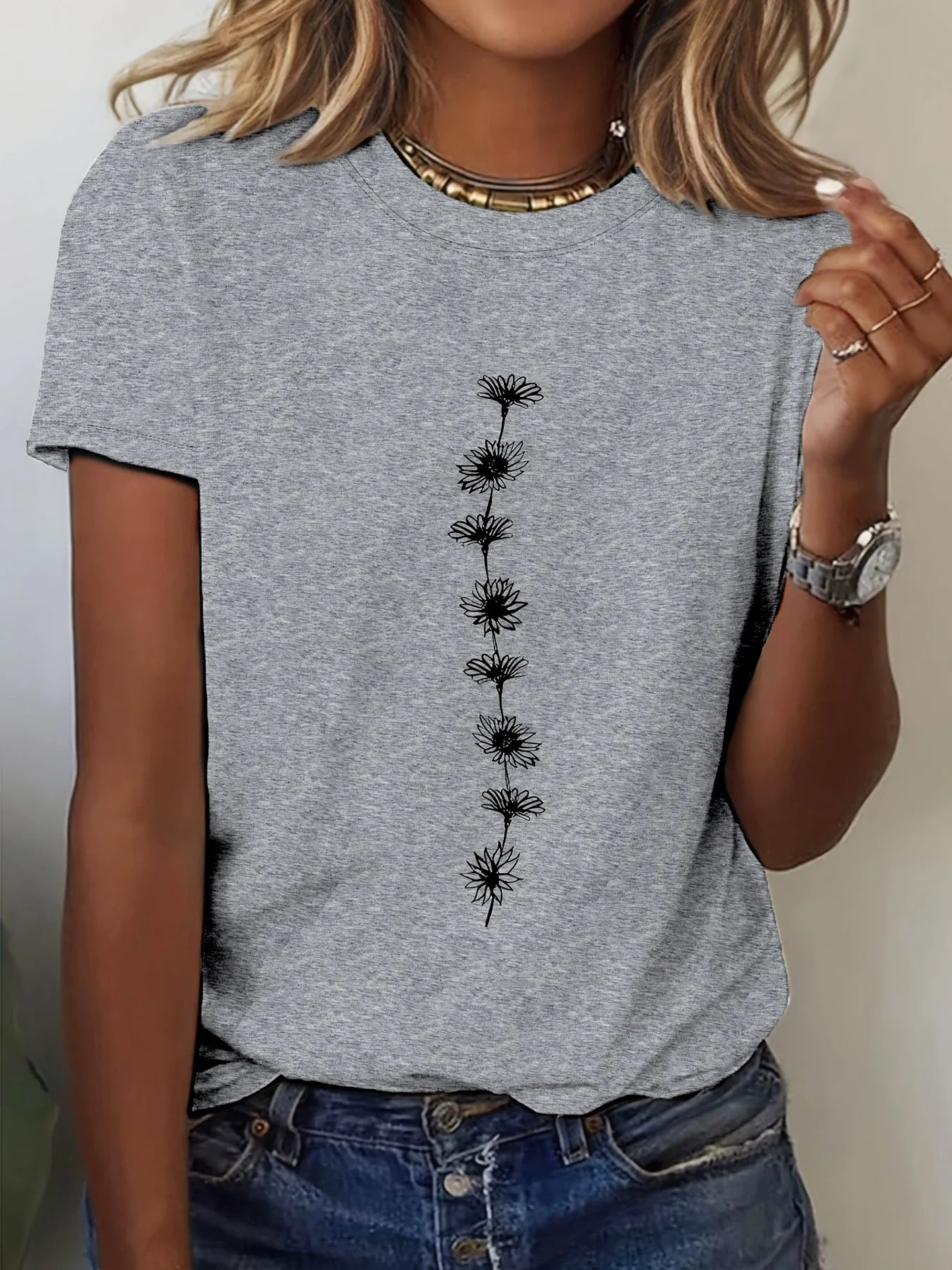 Garnet- Sunflower Print T-Shirt 8