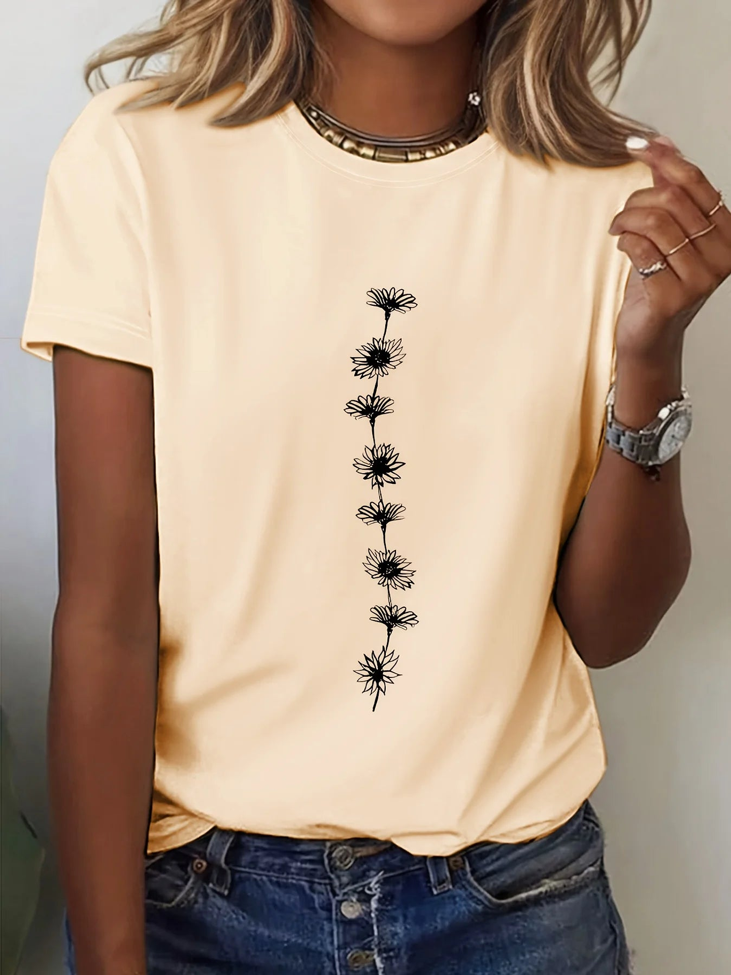 Garnet- Sunflower Print T-Shirt 9