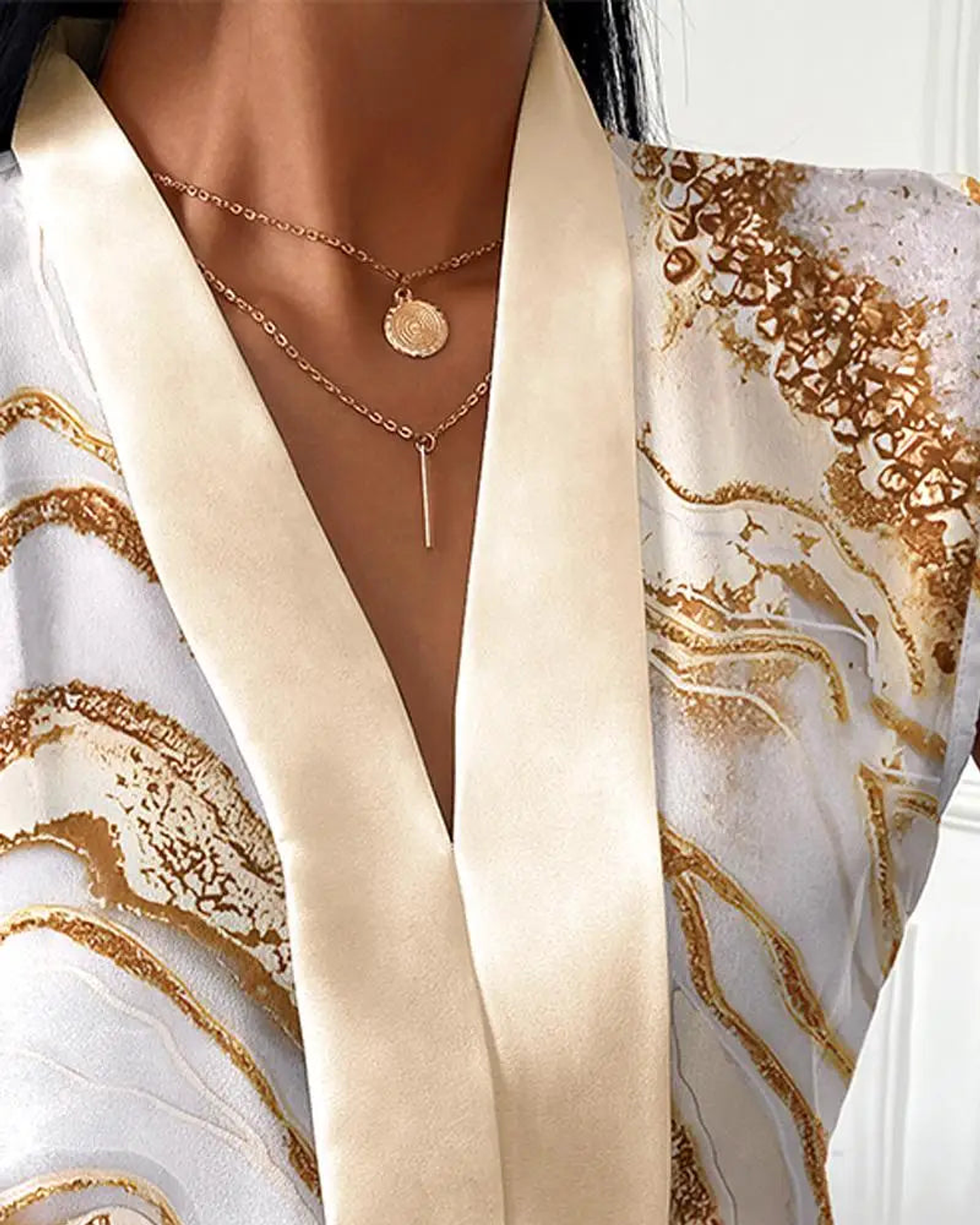 Kira- Sleeveless V-Neck Blouse 2