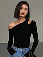 Nina- Off-Shoulder Shirt - thumbnail 18