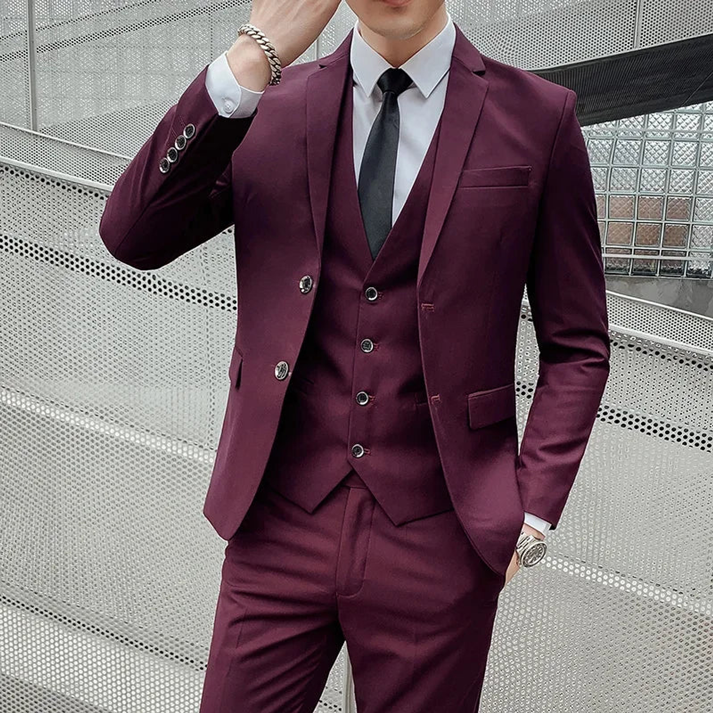 Leo- Slim Fit Suit 21