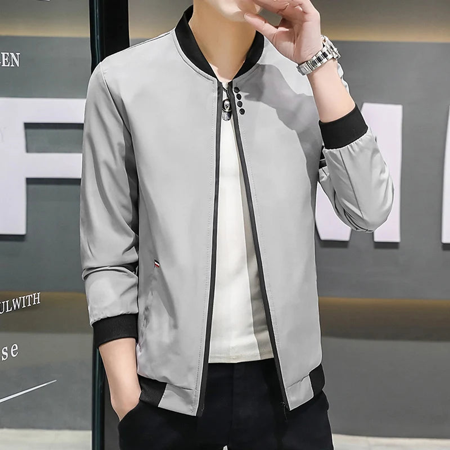 Oliver- Windbreaker Jacket 32