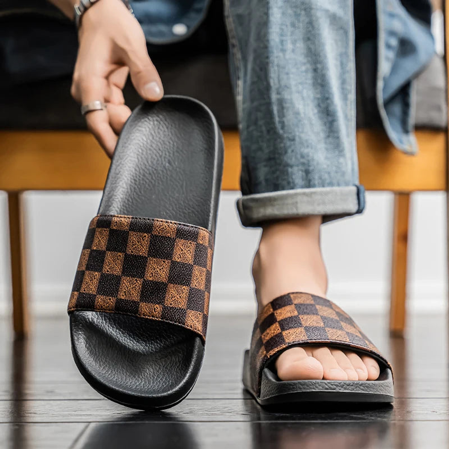 Noah- Casual Slides 10