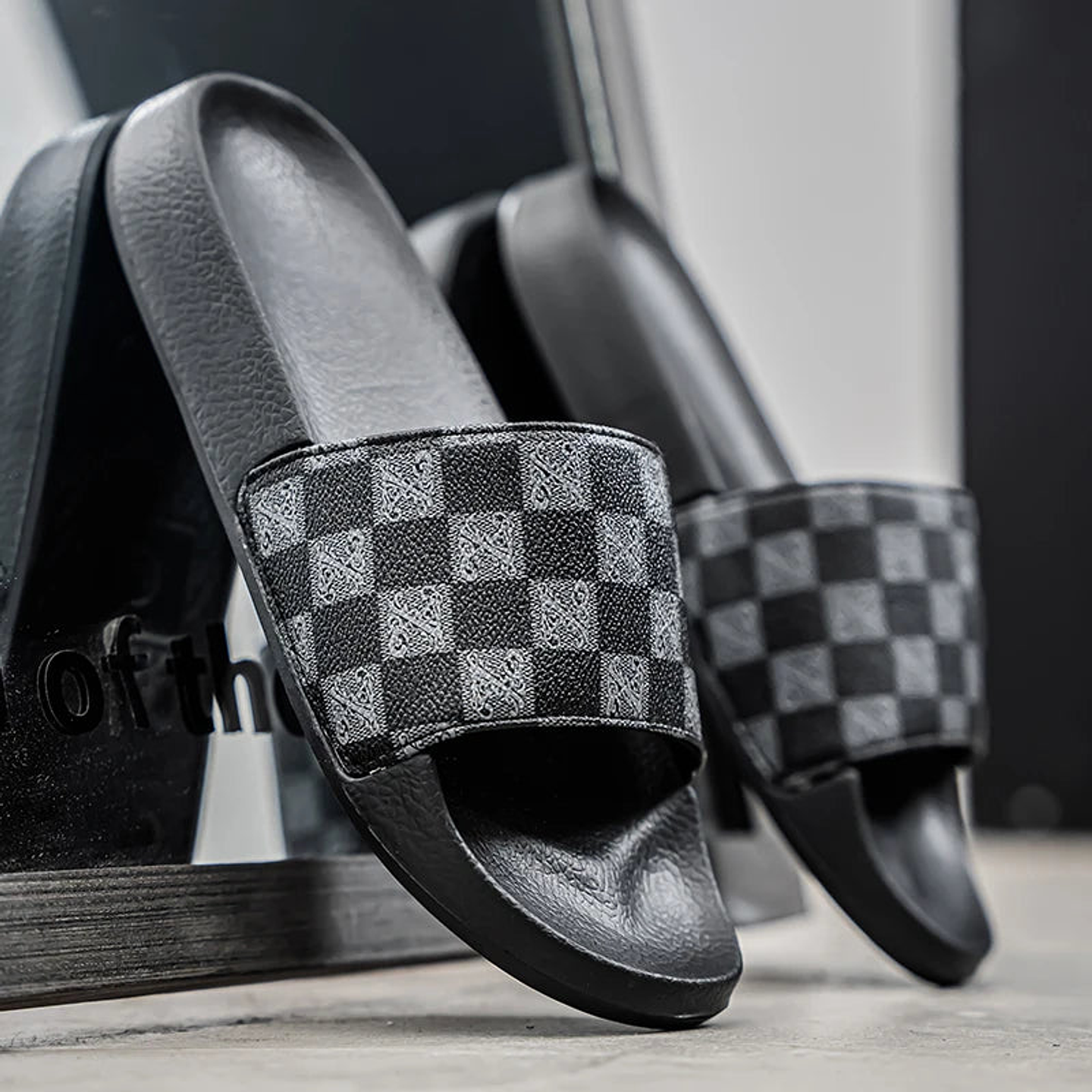 Noah- Casual Slides 12