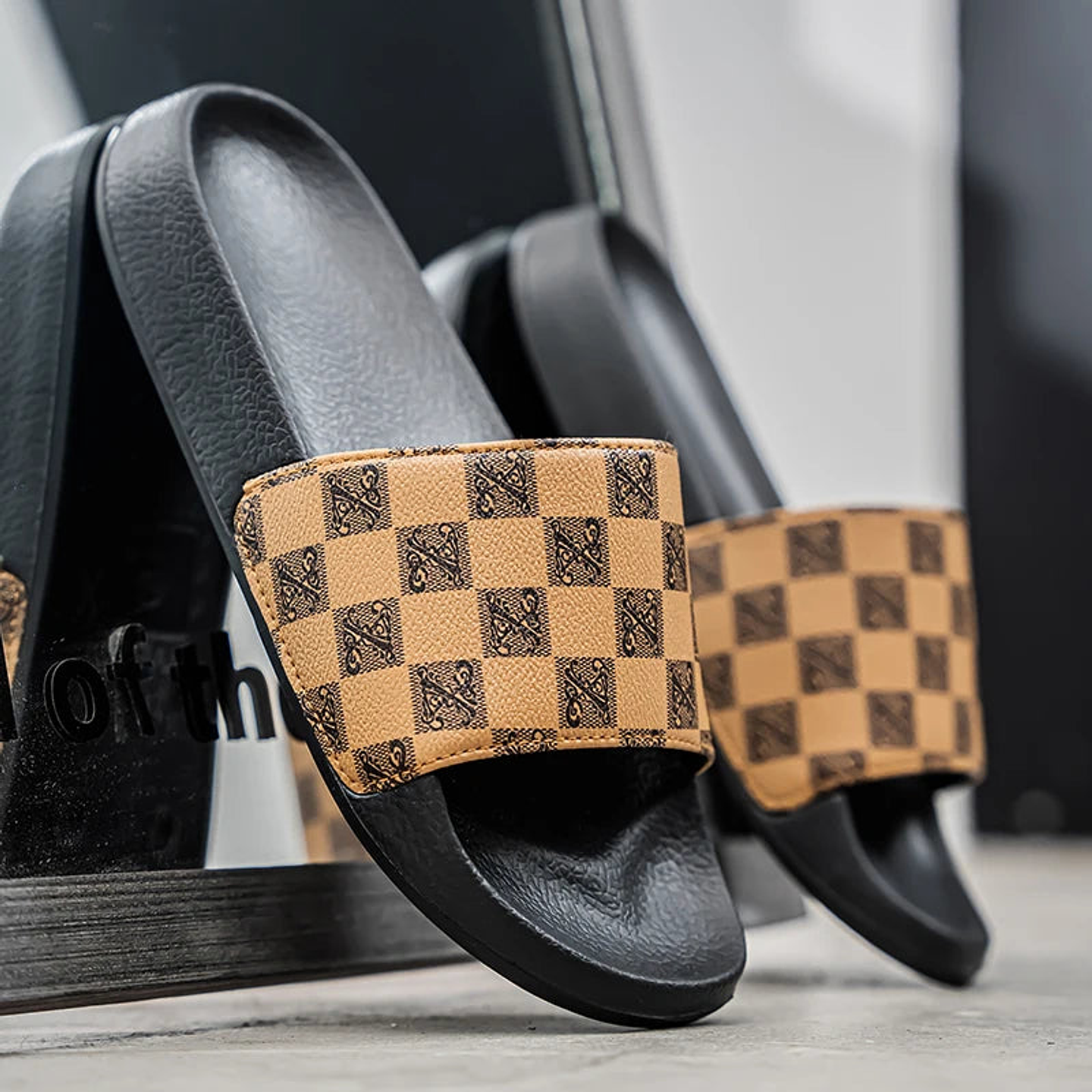 Noah- Casual Slides 13