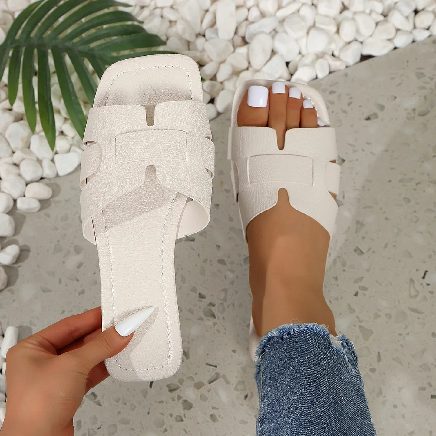 Nahla- Outdoor Flat Sandals 35