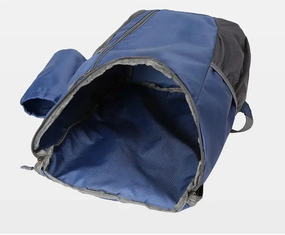 Emilia- Lightweight Backpack 15