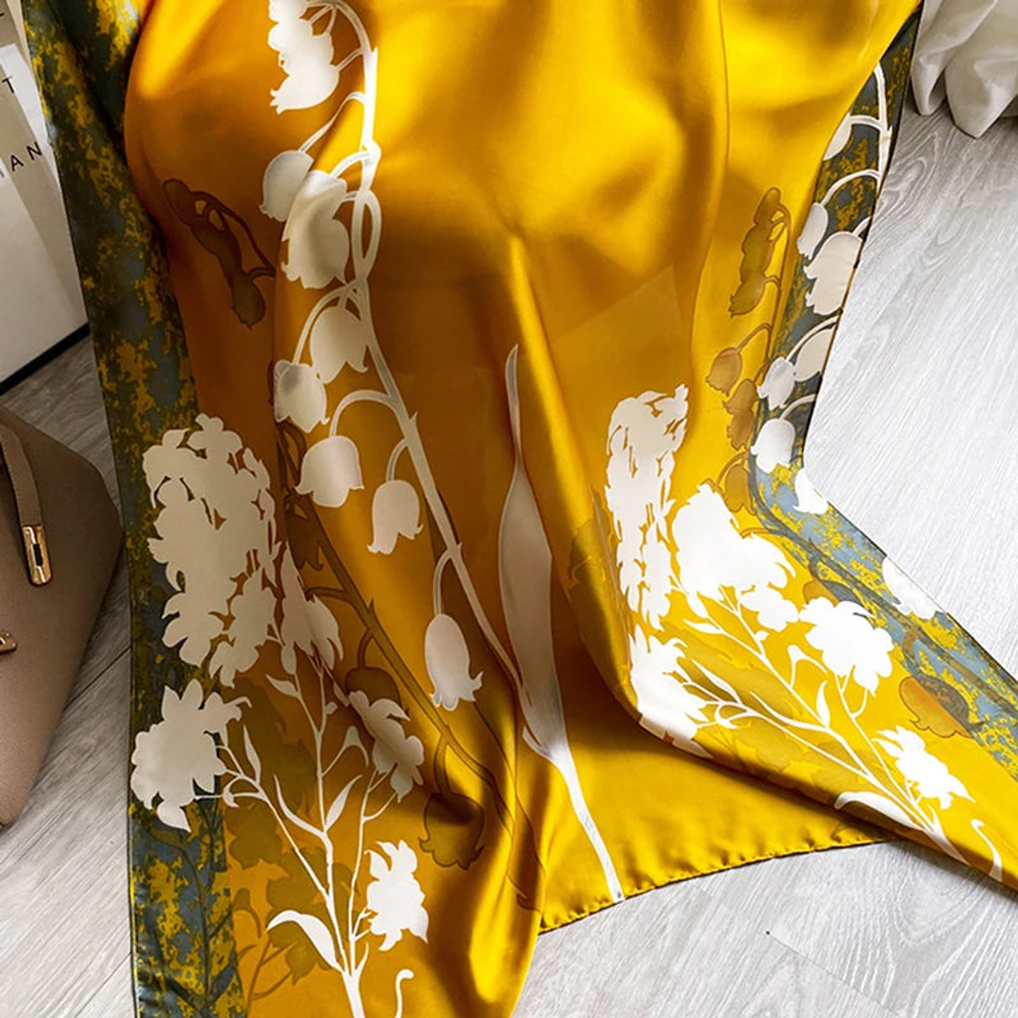 Amália- Sunshine Scarf 20