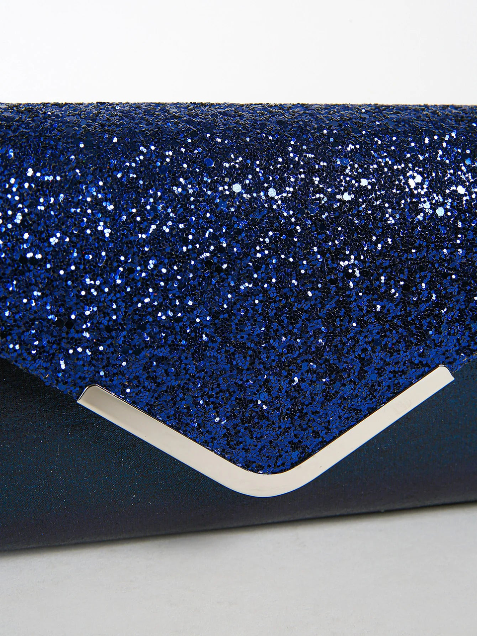 Aaliyah- Sparkling Sequin Clutch 12