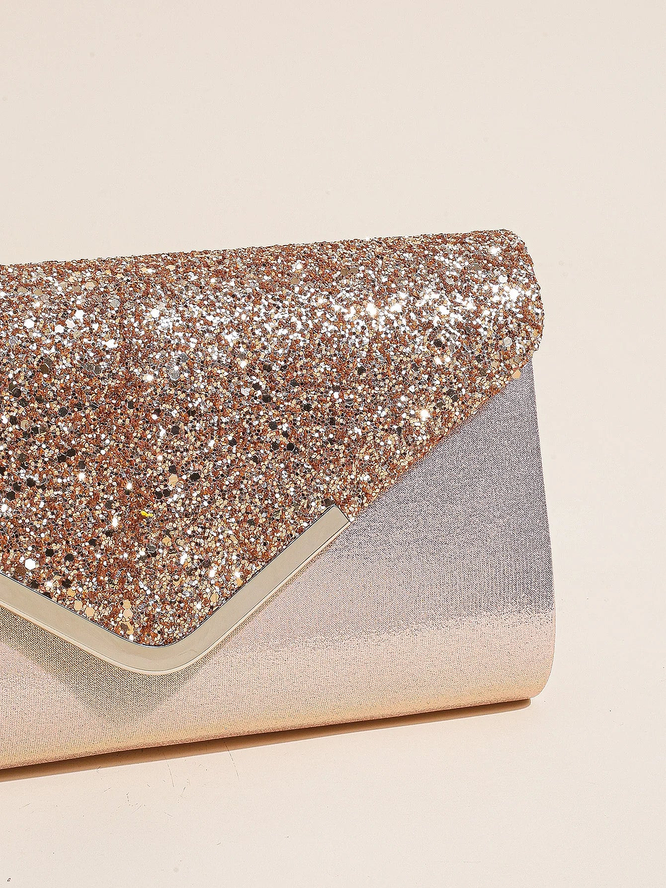 Aaliyah- Sparkling Sequin Clutch 24