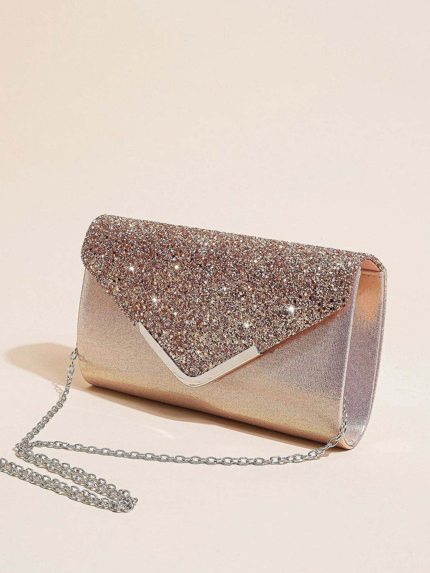 Aaliyah- Sparkling Sequin Clutch 45