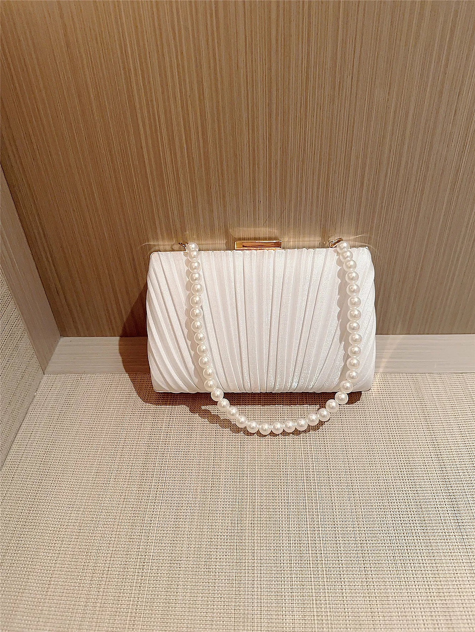 Noor- Satin Evening Bag 10