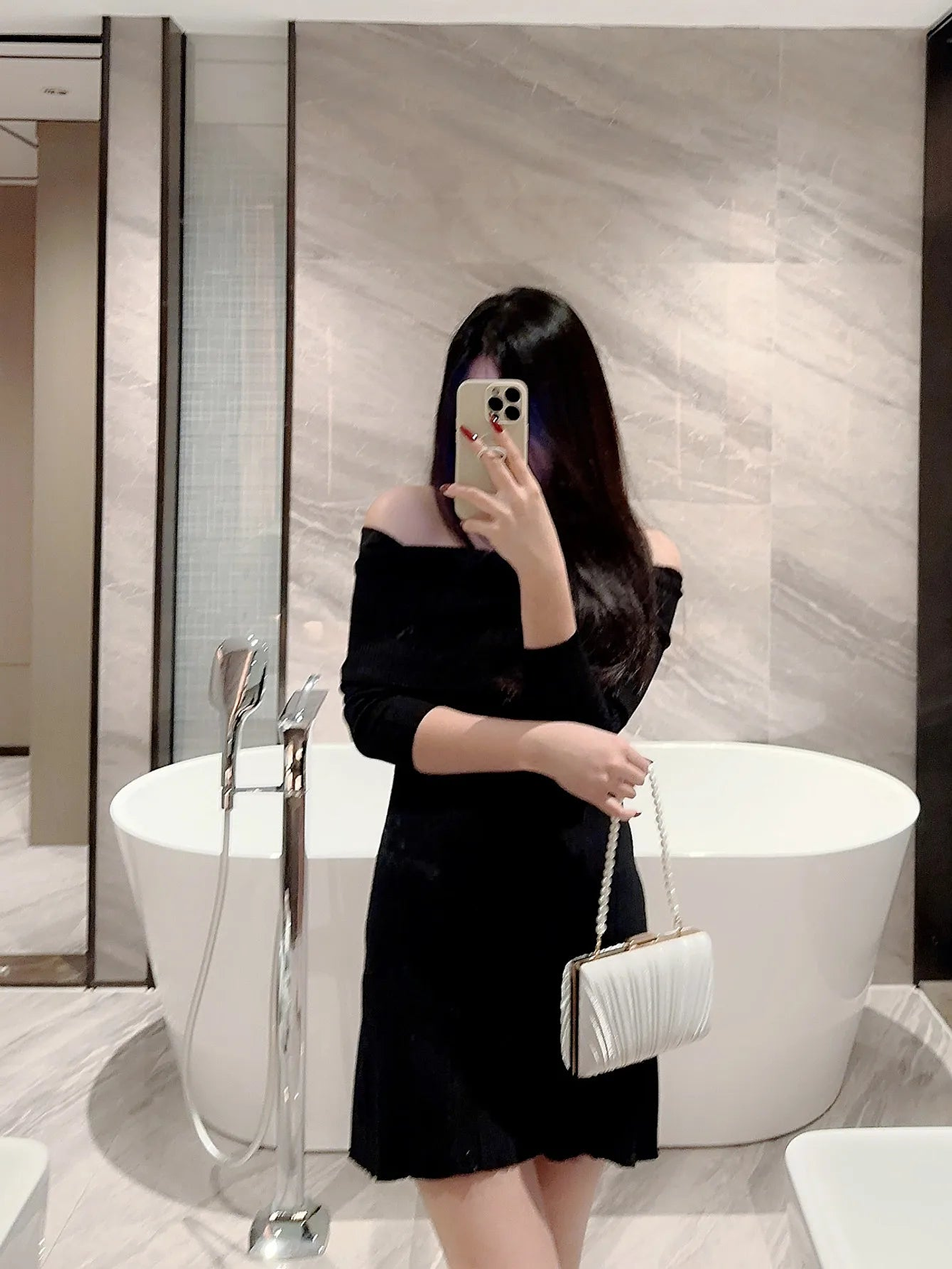 Noor- Satin Evening Bag 13