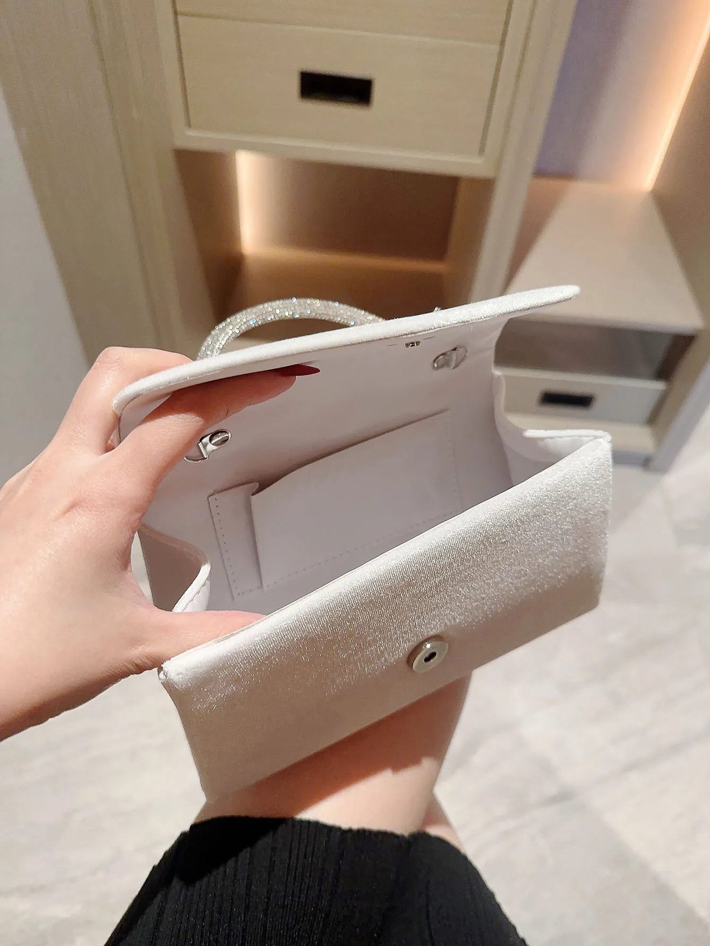 Mabli- Rhinestone Purse 3