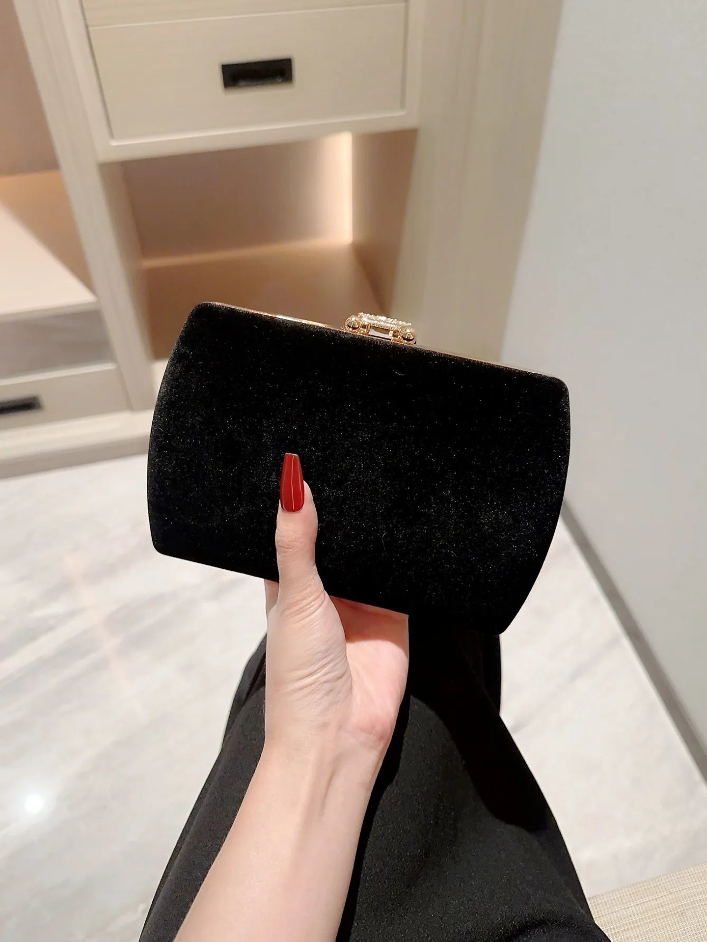 Nerissa- Clutch Bag 3
