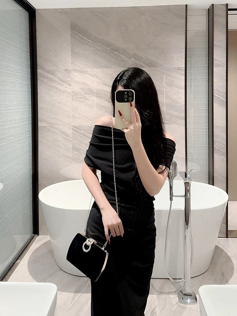 Nerissa- Clutch Bag 7